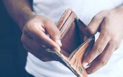 ¿Tiene deudas con Hacienda o con la Seguridad Social?